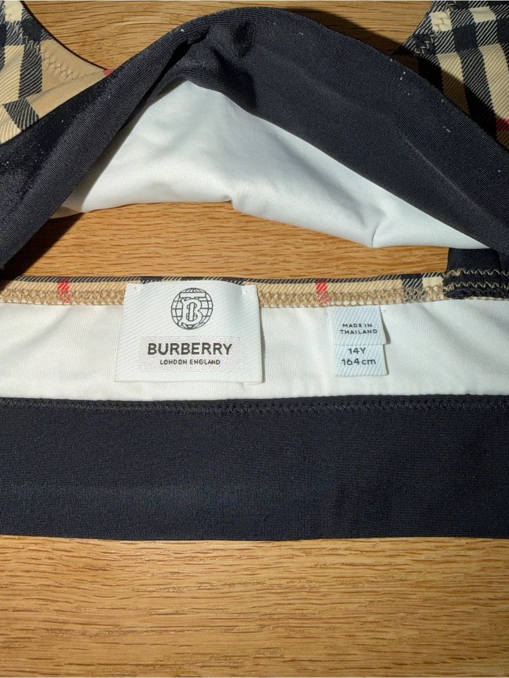 Skirt Subcategory Identification